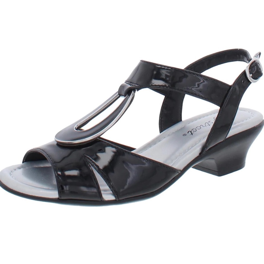 Easy Street Black Patent Phoenix Open Toe Heeled Sandal Size 7.5